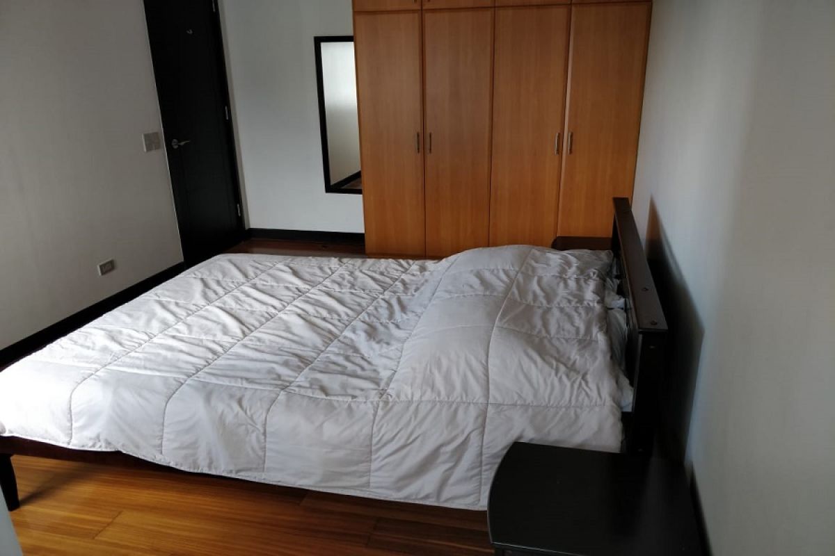 "Fairways Tower BGC, 93sqm, 2BR for P90k/month"06