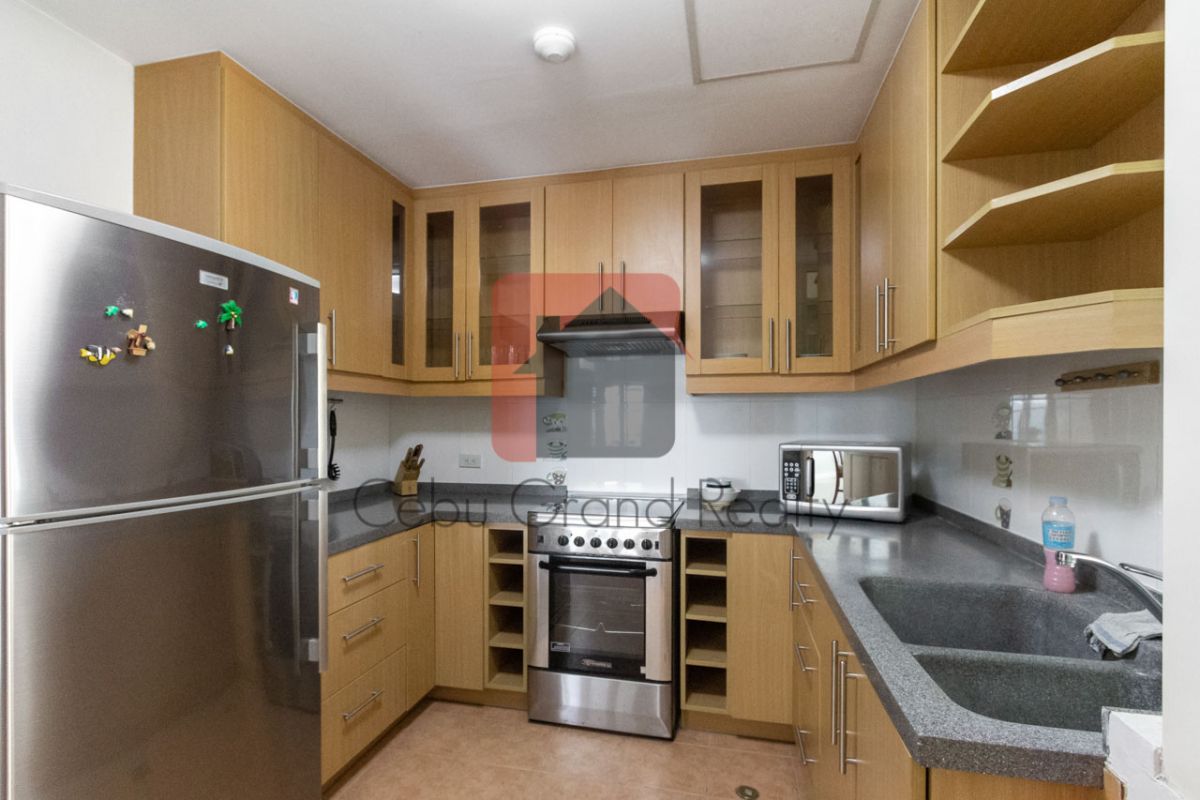 Spacious 2 Bedroom Condo for Rent in Citylights Gardens07