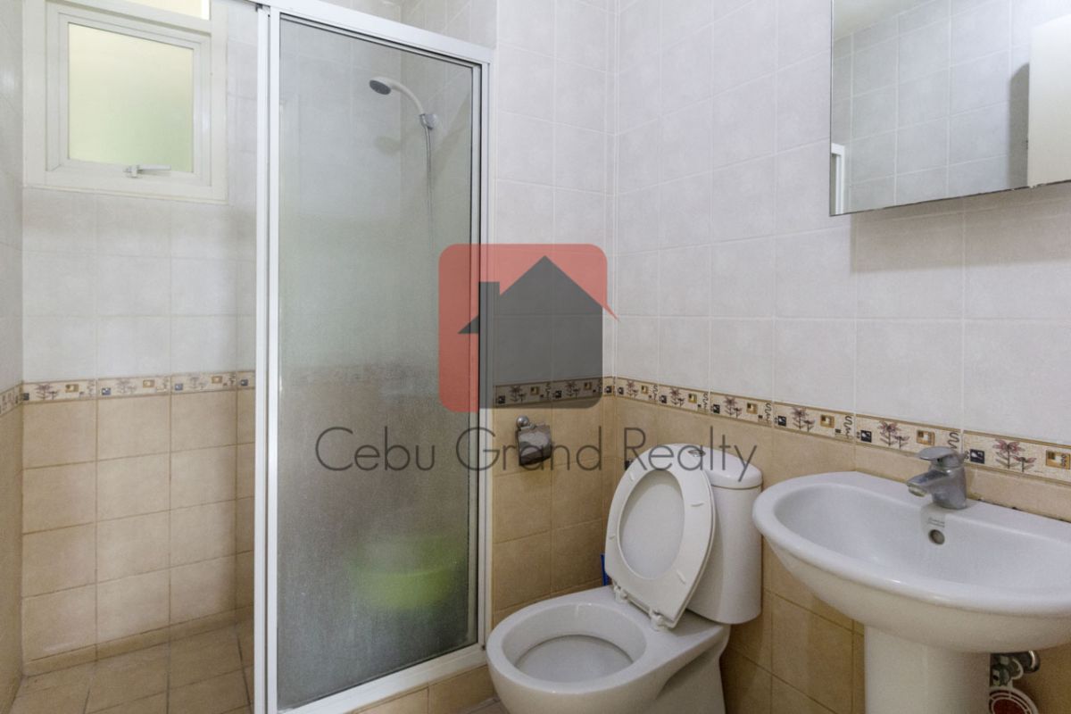 2 Bedroom Condo for Rent in Citylights Garden08