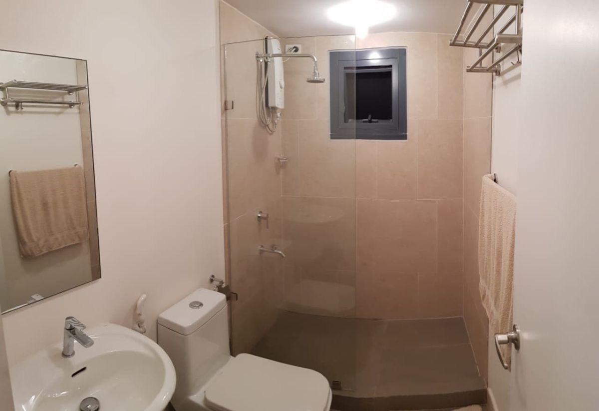 For Rent One Bedroom Furnished Condo in The Rise Makati09