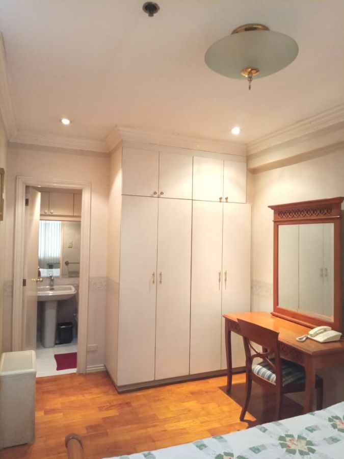 One bedroom unit in Prince Plaza 208