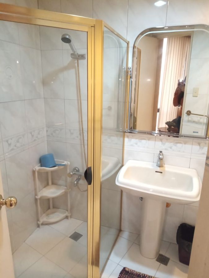 One bedroom unit in Prince Plaza 210