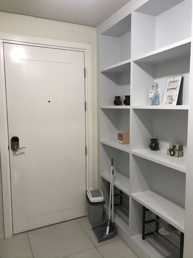 Fully Furnished Studio in across Shangri-la Plaza Mandaluyong05