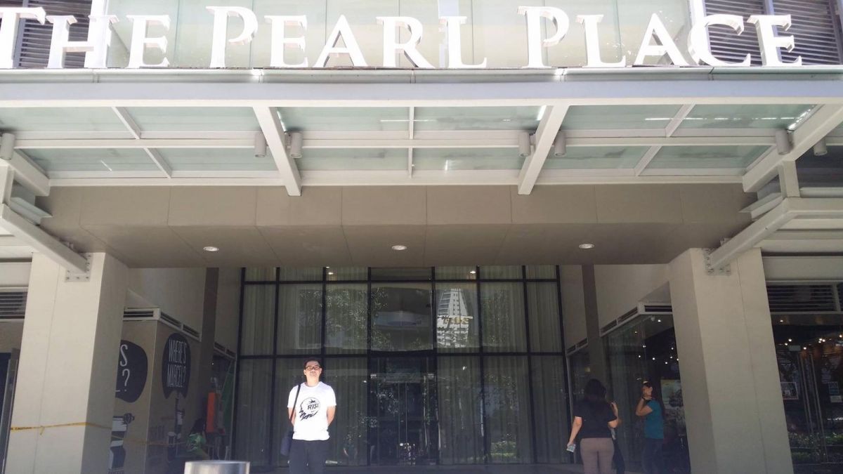 2 Bedroom Unit @ The Pearl Place Ortigas02