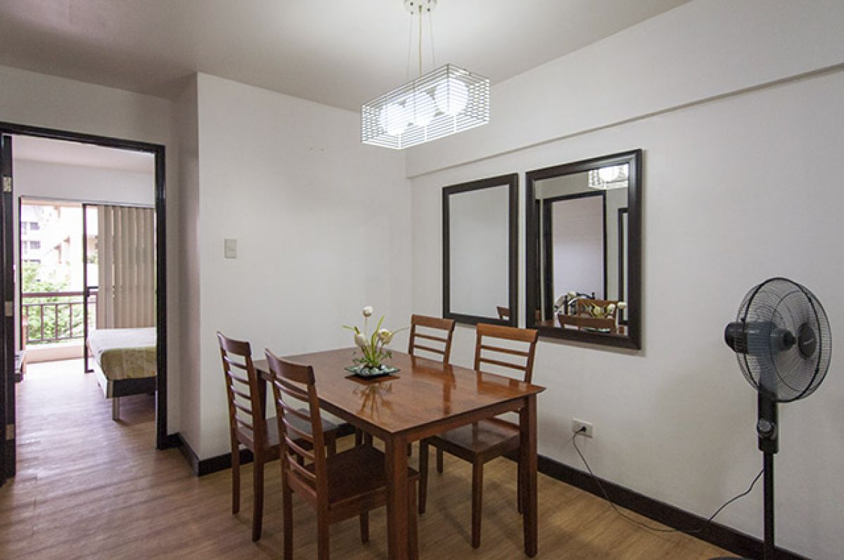 For Rent 2BR with Balcony in Ohana Place Las Pinas City10