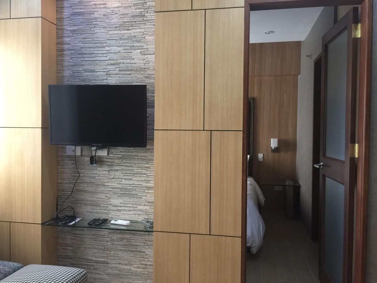 Hotel Grade One Bedroom in the heart of Eastwood05
