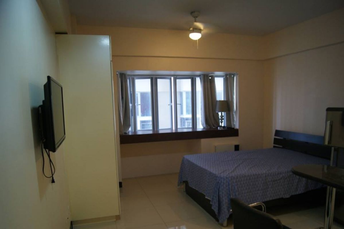 For Rent Studio Furnished Condo in Morgan Suites McKinley Hill Taguig BGC02
