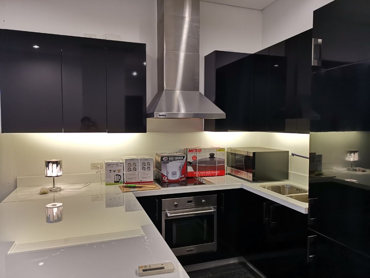 1BR For Rent in Trump Tower05