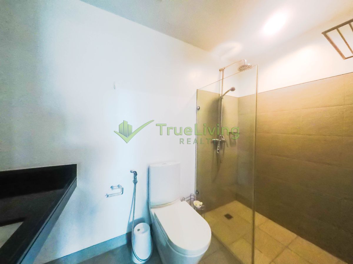 "Fully Furnished 1BR Unit in The Residences at Greenbelt, Makati"07
