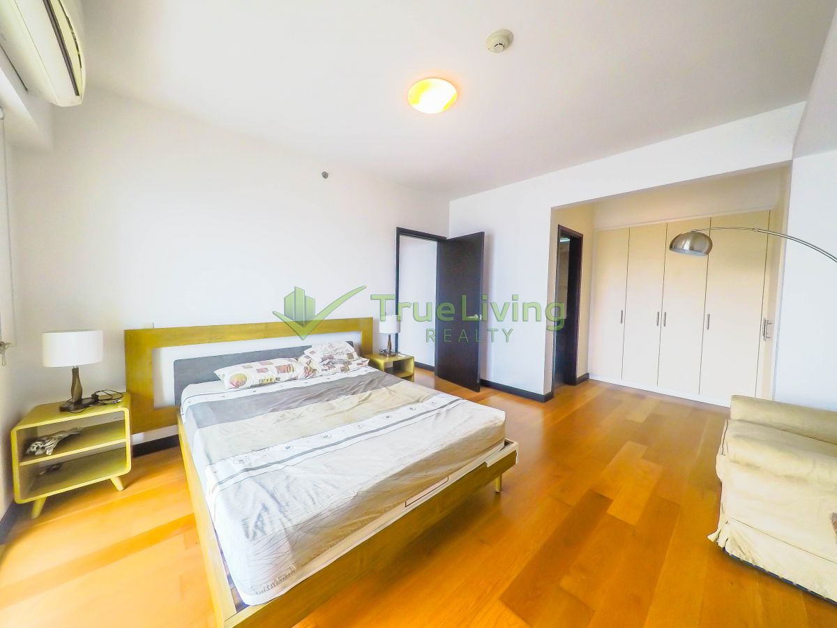 "Fully Furnished 2BR Unit in The Residences at Greenbelt, Makati"03