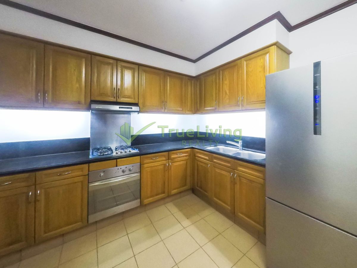 "Spacious Fully Furnished 2BR Condo For Rent in Tiffany Place, Makati"08