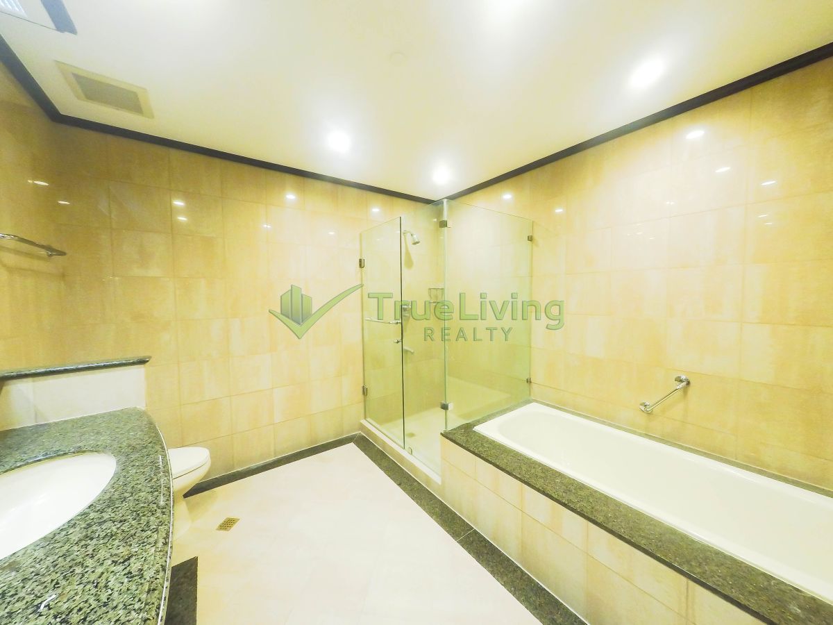 "Spacious Fully Furnished 2BR Condo For Rent in Tiffany Place, Makati"09