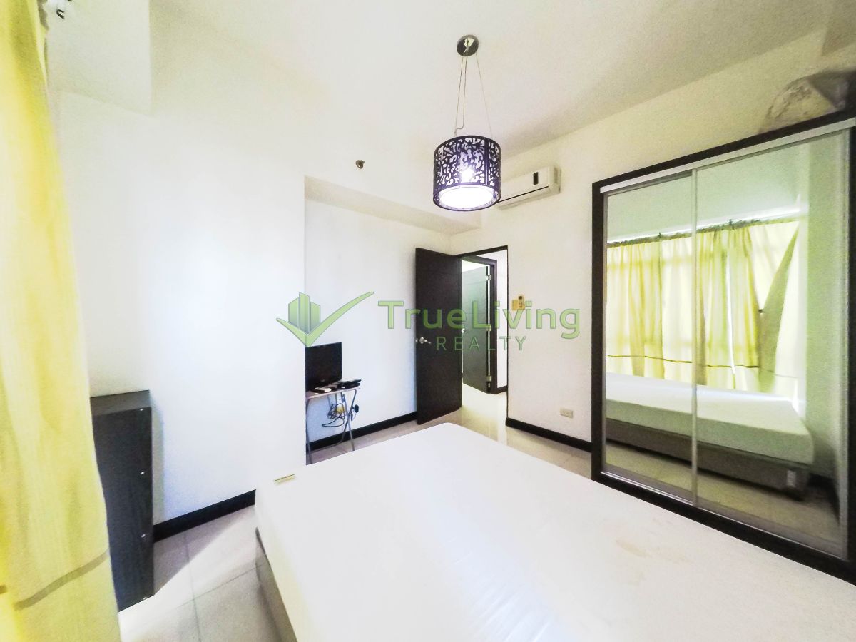 "Fully Furnished 2-Bedroom Condo For Rent in Sapphire Residences, BGC"06