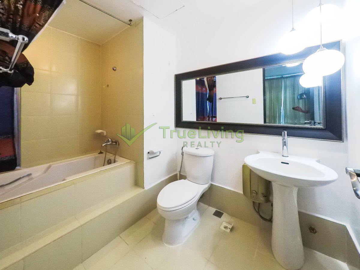 "Fully Furnished 2-Bedroom Condo For Rent in Sapphire Residences, BGC"08