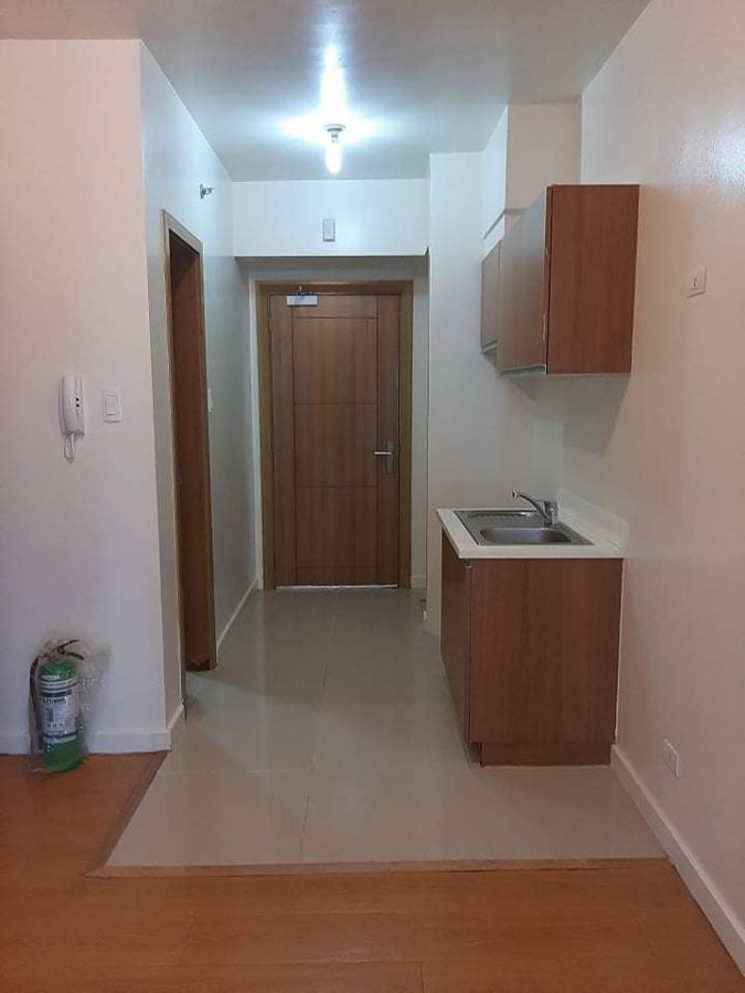 Penthouse facing Manila Bay - 8 Adriatico04