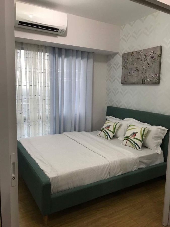 Nicely Furnished Studio in Acqua Private Residences near Rockwell02