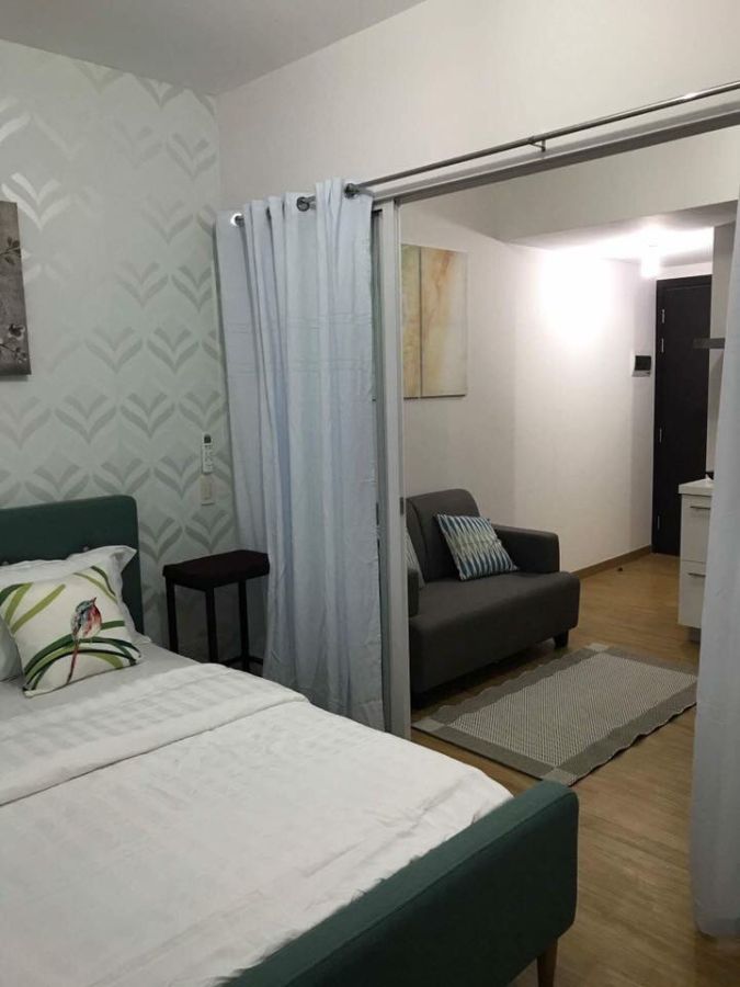 Nicely Furnished Studio in Acqua Private Residences near Rockwell03