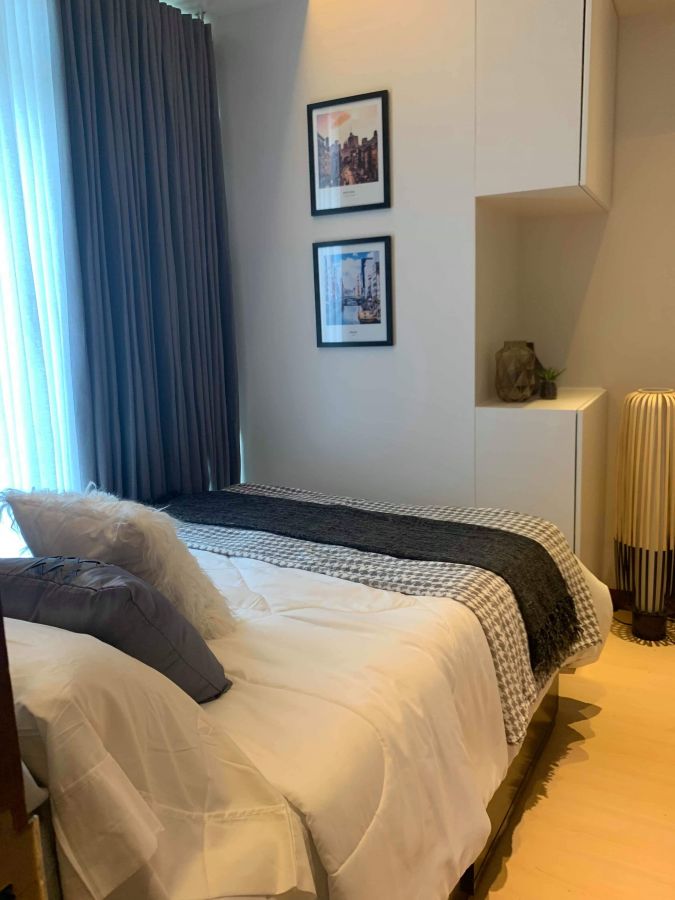 Luxurious 1 Bedroom for Rent02