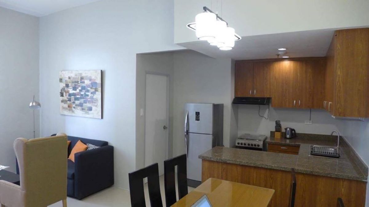 "For Rent :PHP 80K/Month 2BR Penthouse Forbeswood Heights, BGC Taguig"02