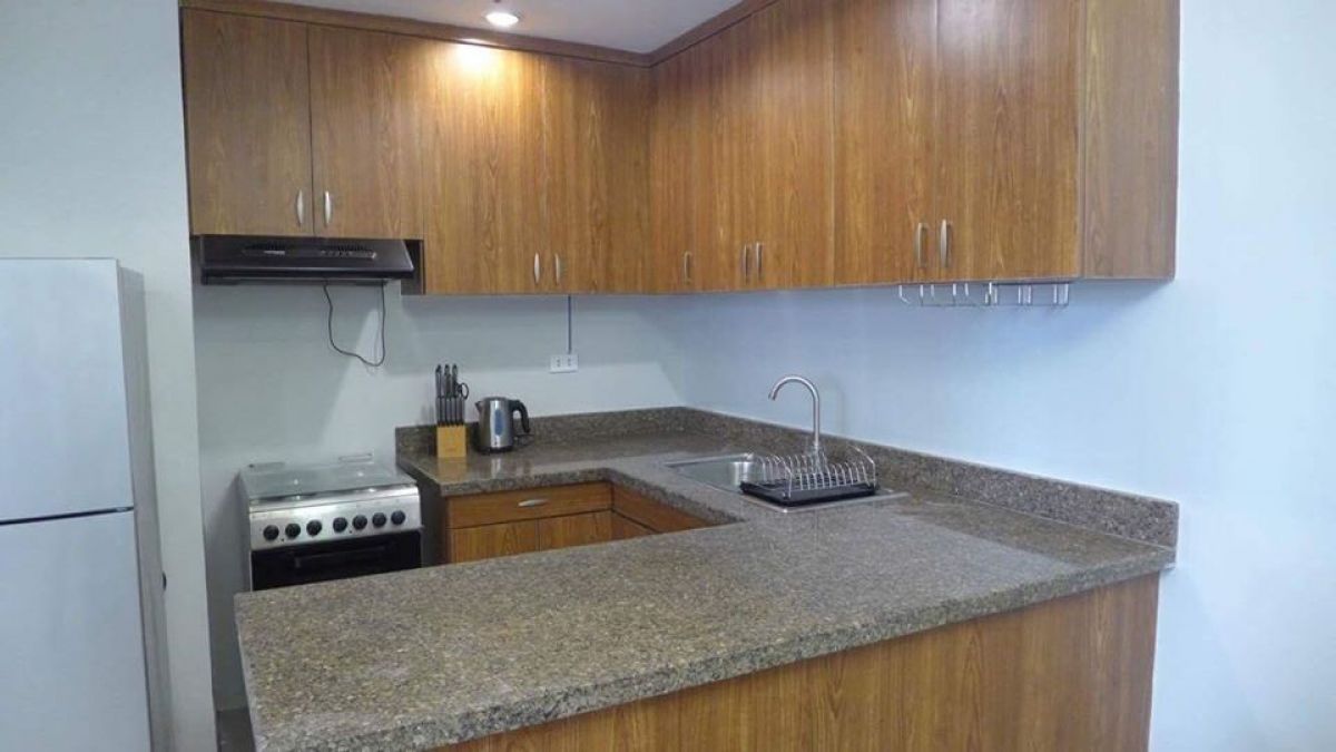 "For Rent :PHP 80K/Month 2BR Penthouse Forbeswood Heights, BGC Taguig"10