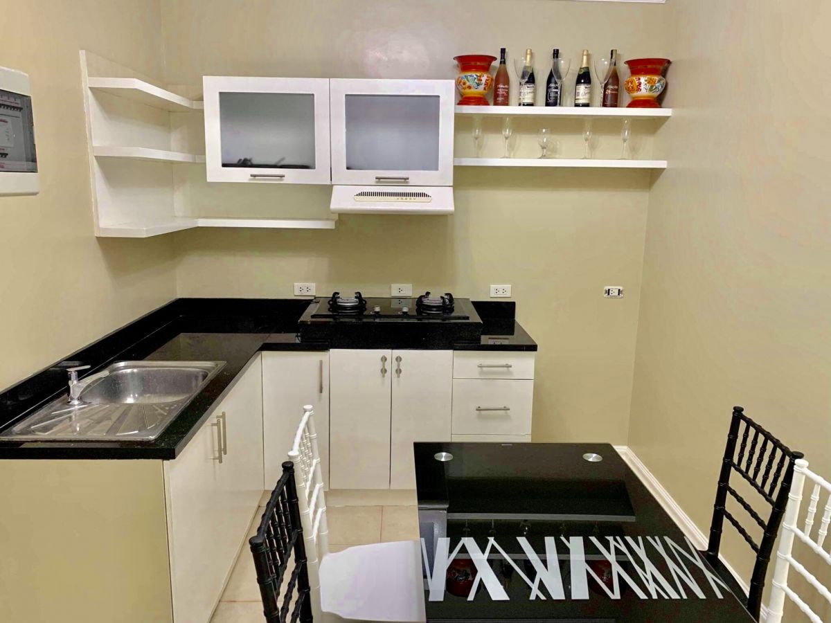 Fully furnished Condo unit for Rent in Guadalupe Cebu City06