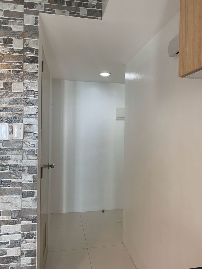 One bedroom Salcedo Square Makati for rent07