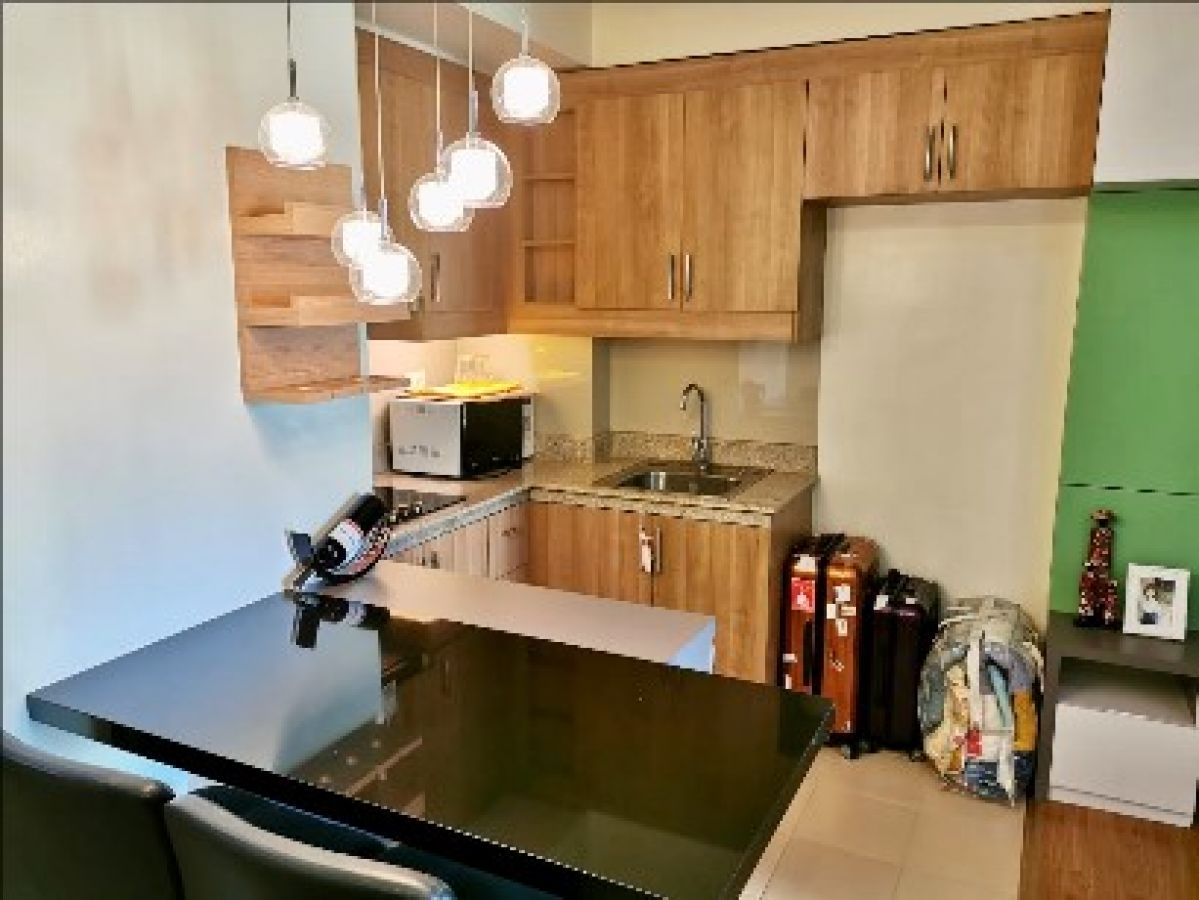"Grand Midori Studio For Rent at Makati, Metro Manila"02
