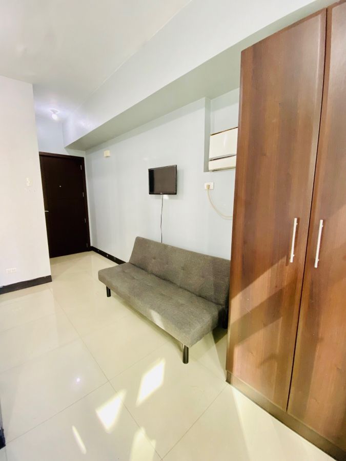 For Rent Furnished Studio Unit in Stamford McKinley Hill Taguig07