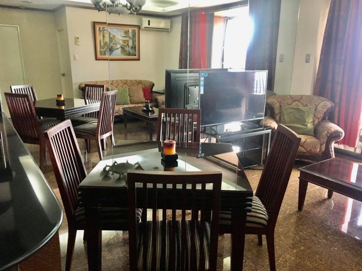 2 BR 62SQM Condo Skyway Twin Tower Condominium for Lease Ortigas Pasig03