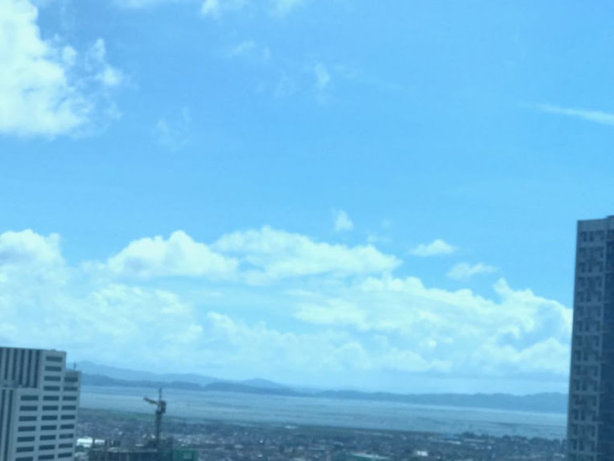 "Studio For Rent at Icon Plaza, Bonifacio Global City"10
