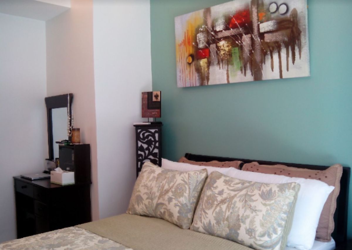 FOR RENT: Fully Furnished One Bedroom (1BR) Unit in Blue Sapphire Residences BGC05