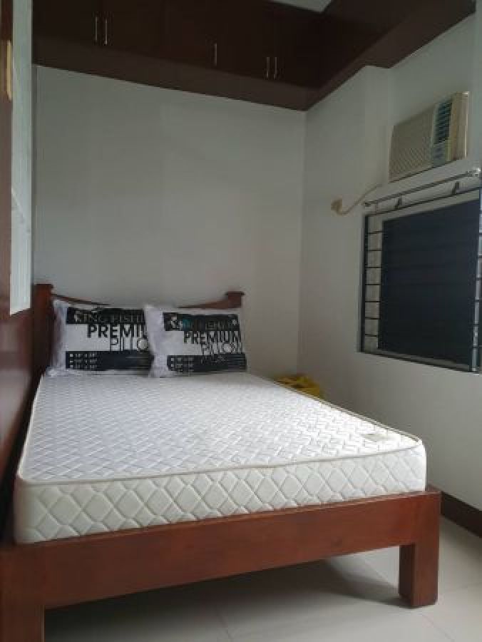 For Rent Studio Furnished Condo in Stamford McKinley Hill Taguig02