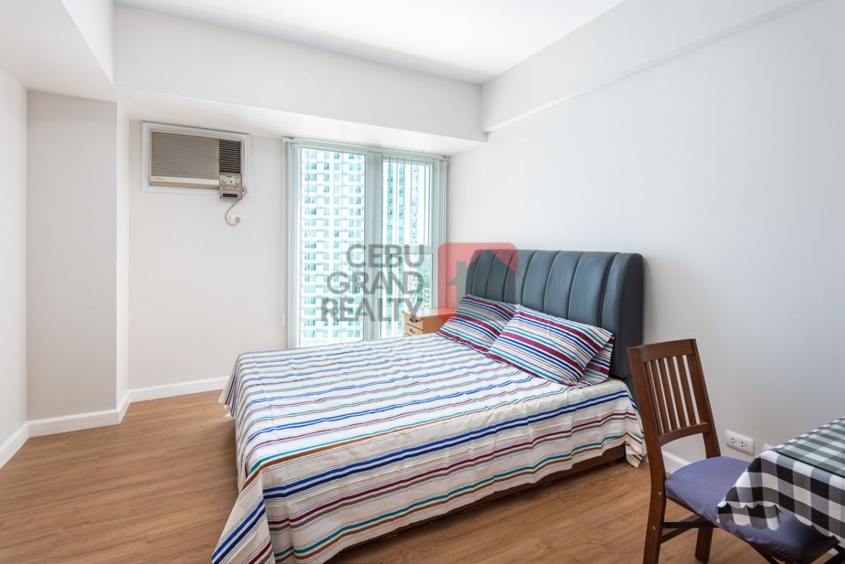 Brand New Furnished Studio with Parking for Rent in Solinea01