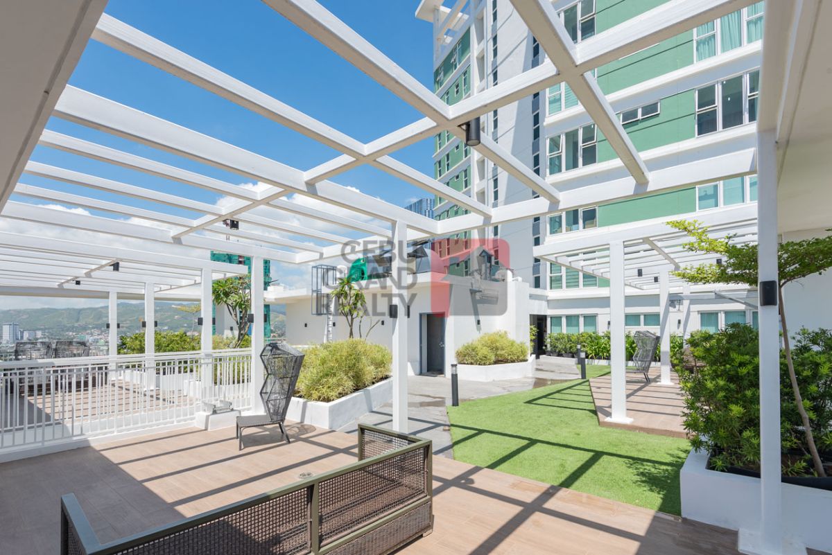 Brand New Furnished Studio with Parking for Rent in Solinea09
