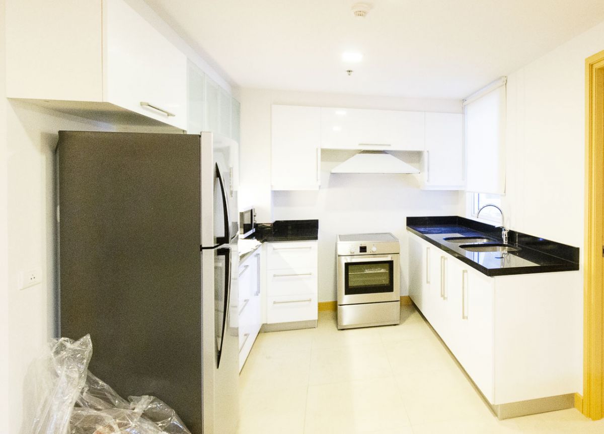 3 Bedroom Condo for Rent in 1016 Residences04