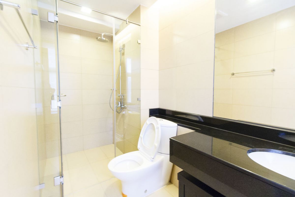 3 Bedroom Condo for Rent in 1016 Residences06