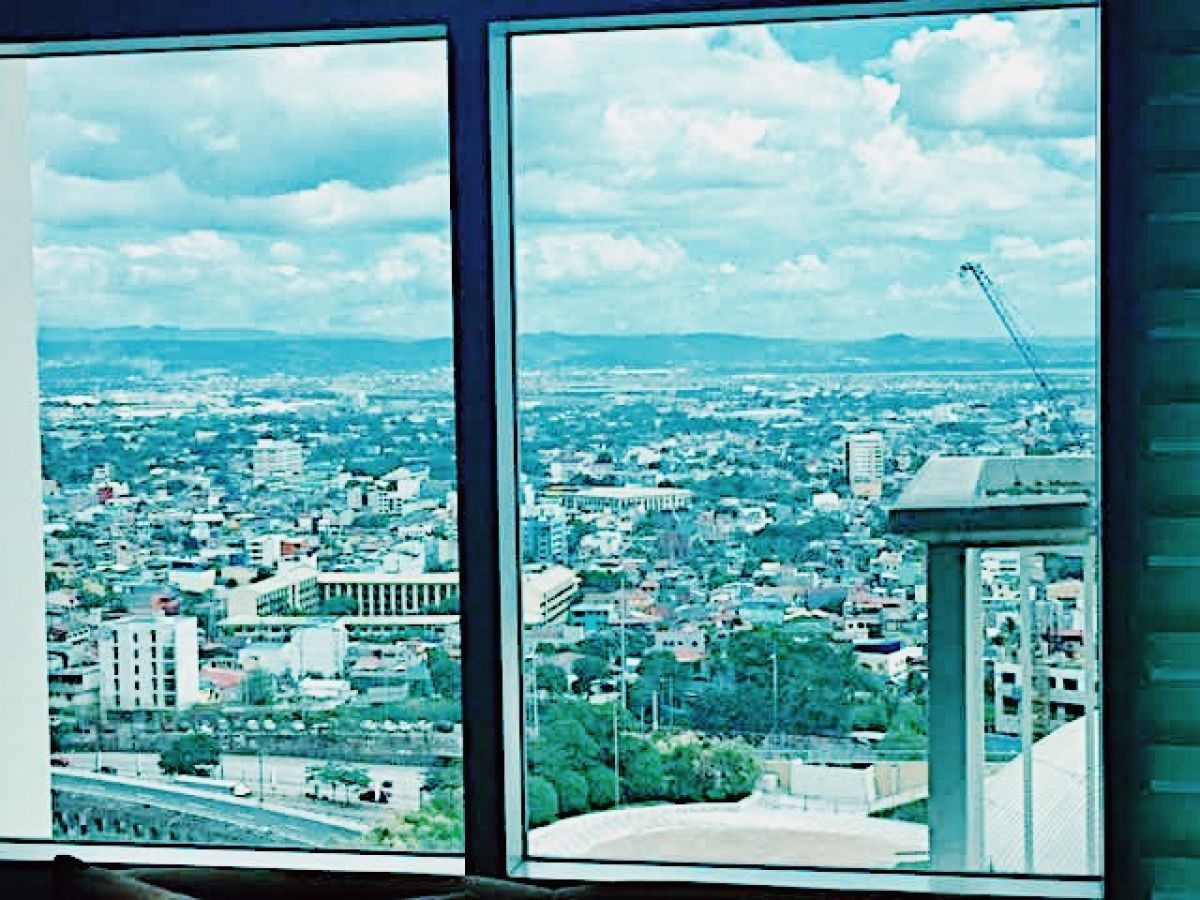 "1 Bedroom Aston Two Serendra For Rent in Bonifacio Global City, 1 BR great views"03