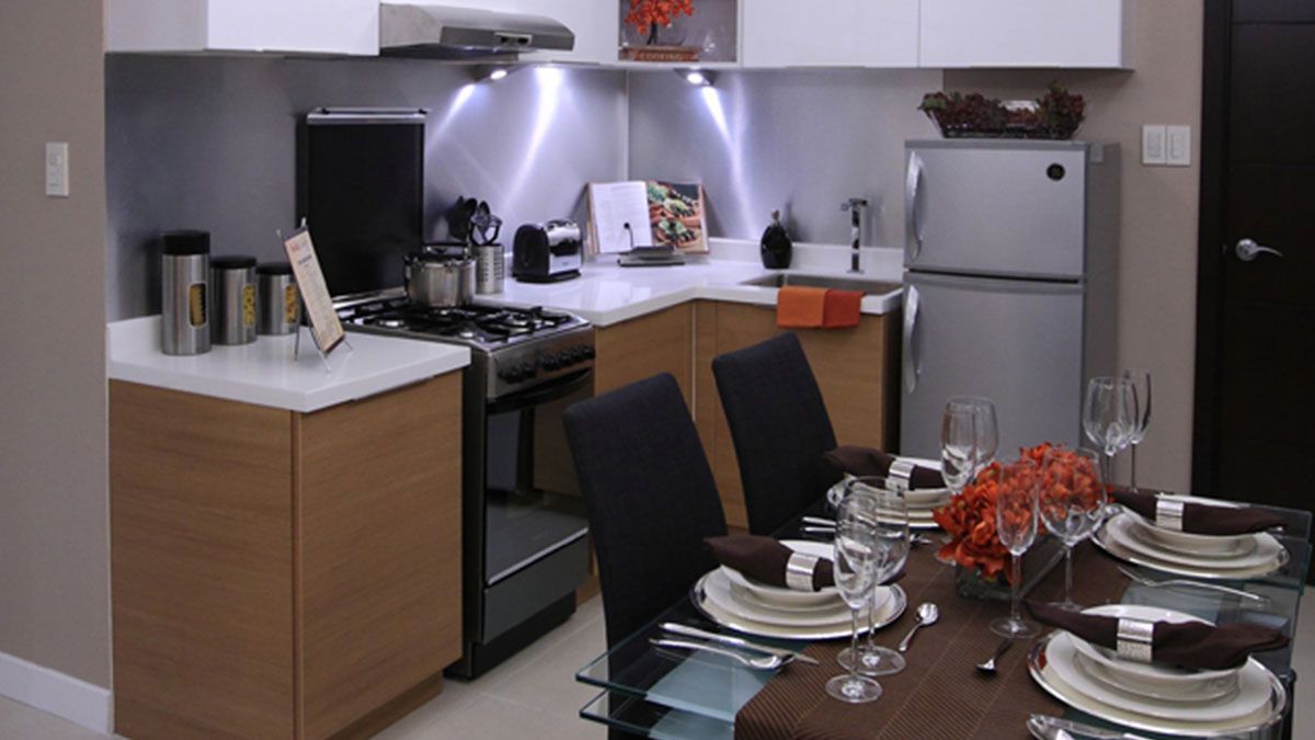 1 Bedroom for Rent at Avida Towers 34th Bonifacio Global City Taguig City10
