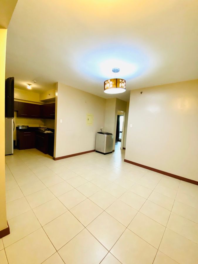 For Rent 2BR Deluxe Semi-furnished in Flair Towers Mandaluyong02