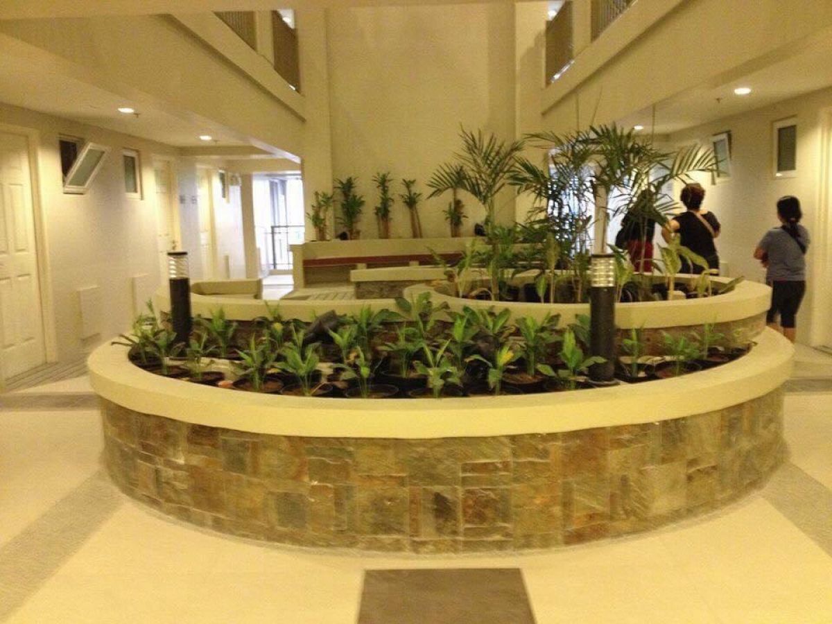 1 Bedroom unit in Laverti Residences facing MOA02