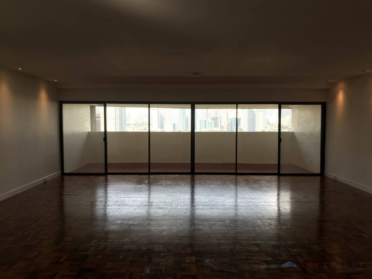 The Makati Tuscany Three Bedroom 3BR Condo Unit for Rent in Makati City06