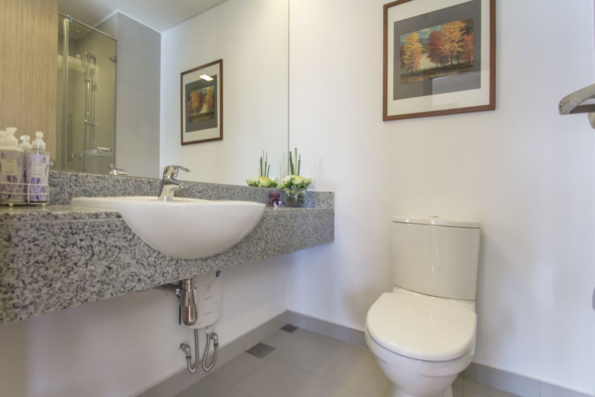Modern 2 Bedroom Condo for Rent in Park Point Residences10