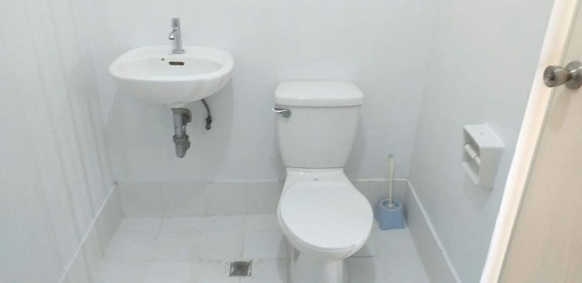 Studio Units For Rent in Mandaluyong06