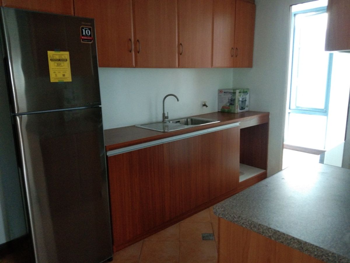 Fully furnished two-bedroom Condo for Rent in Eastwood Parkview02
