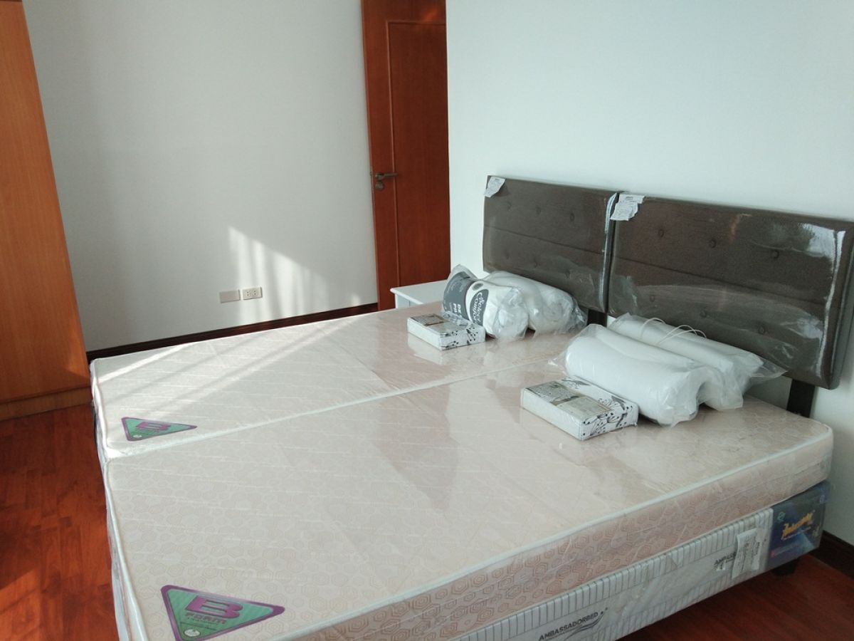 Fully furnished two-bedroom Condo for Rent in Eastwood Parkview09