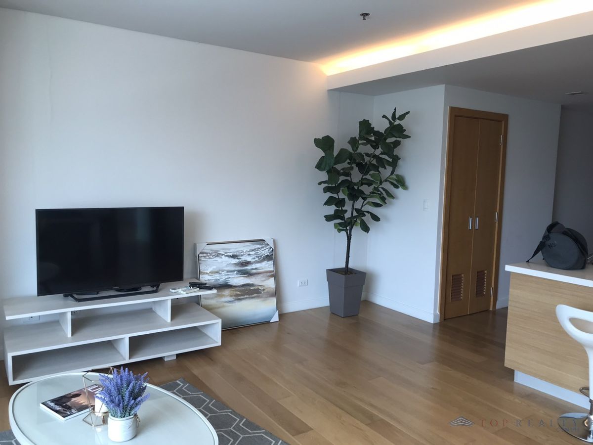 One Bedroom 1BR Condo Unit For Rent in Park Terraces Arnaiz Avenue Makati City06