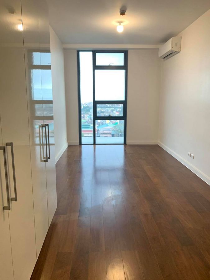 "3-Bedroom Penthouse Unit (B-14H) in Arbor Lanes, Arca South, Taguig"04