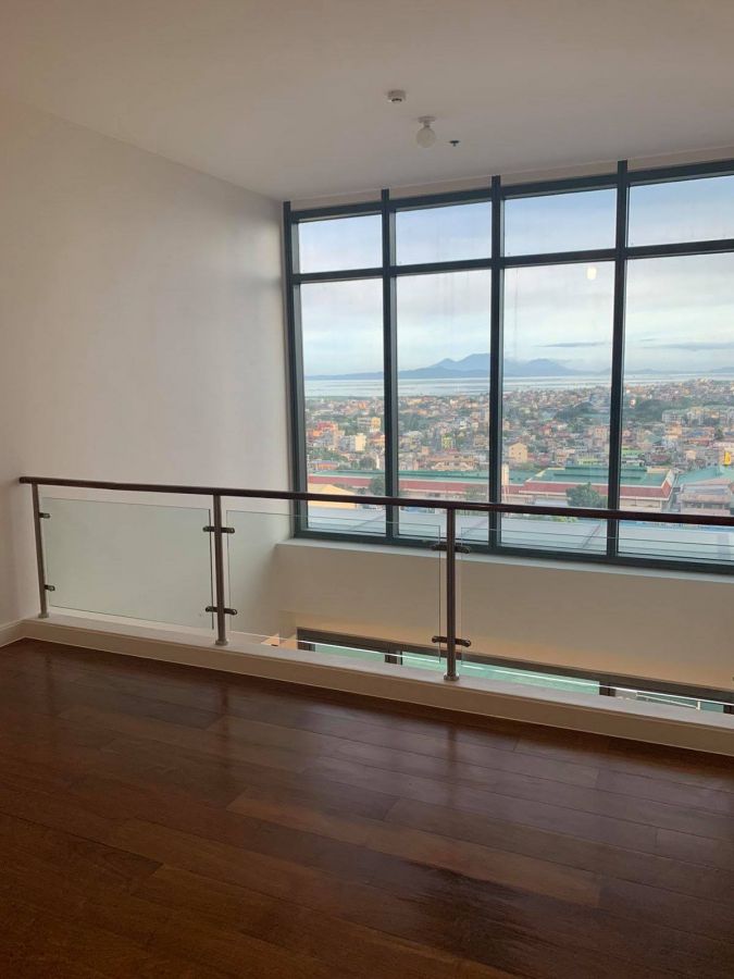 "3-Bedroom Penthouse Unit (B-14H) in Arbor Lanes, Arca South, Taguig"10