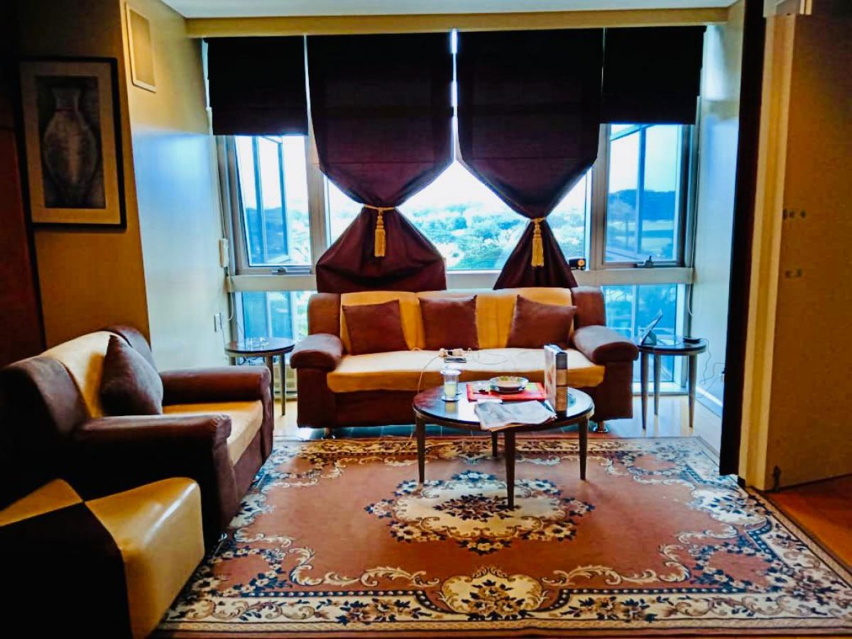 "Fully Furnished 3BR Unit for Rent in Pacific Plaza Towers, BGC, Taguig"02