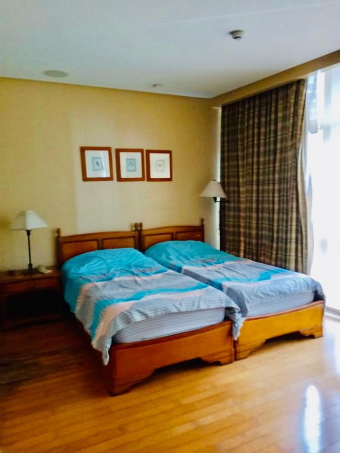 "Fully Furnished 3BR Unit for Rent in Pacific Plaza Towers, BGC, Taguig"09